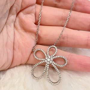 Women S925 Sterling Silver Flower Diamond Necklace